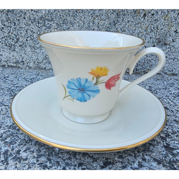 Lenox L9 Special Cup & Saucer Wildflower Ivory with Blue, Yellow, Red - Picture 1 of 3